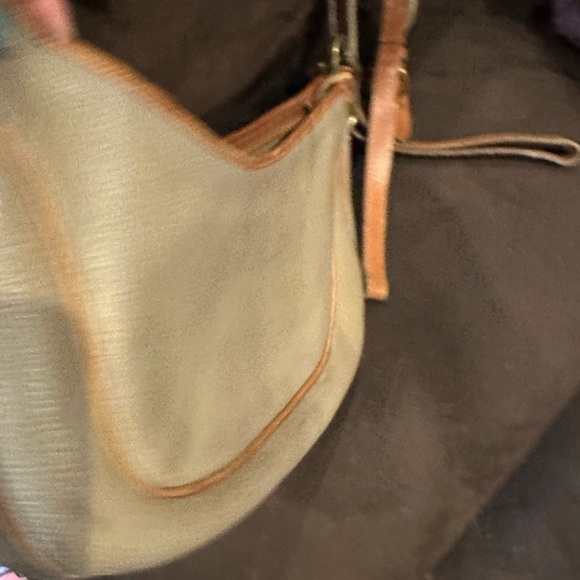 Vintage Dooney & Bourke Bag Large Crescent Sac AWLStyle R83 Taupe British Tan - Picture 5 of 5